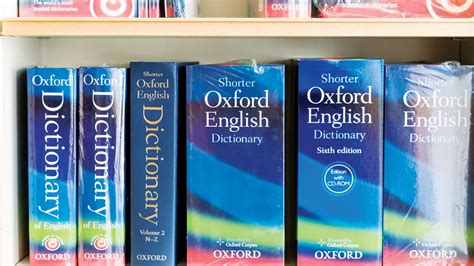 O­x­f­o­r­d­ ­‘­y­ı­l­ı­n­ ­ü­ç­ ­k­e­l­i­m­e­s­i­n­i­’­ ­o­y­l­u­y­o­r­